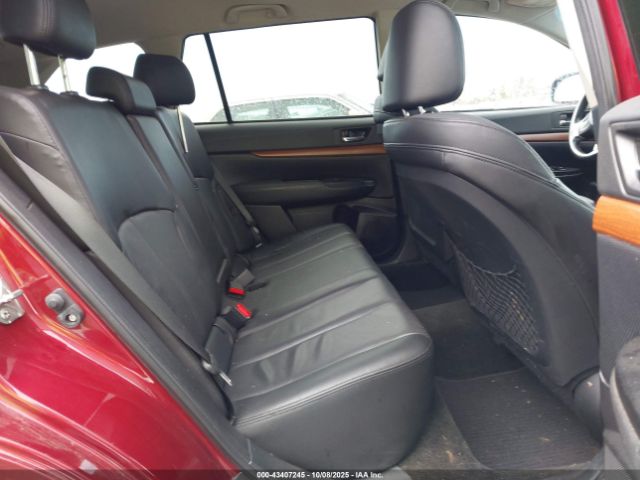 Subaru Outback 2.5i Limited Image 9