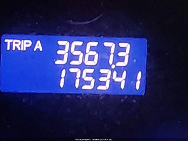 Honda Fit Sport Image 8