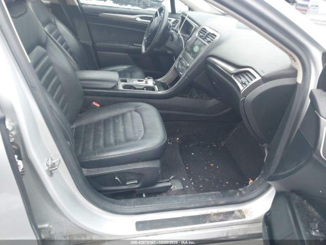 Ford Fusion Se Image 8