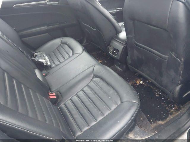 Ford Fusion Se Image 11