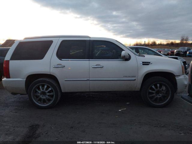Cadillac Escalade Luxury Image 9