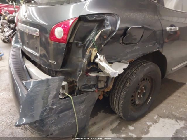 Nissan Rogue S Image 7