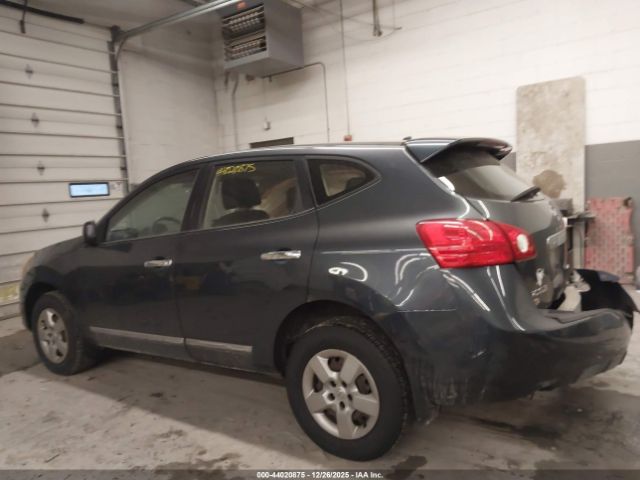 Nissan Rogue S Image 4