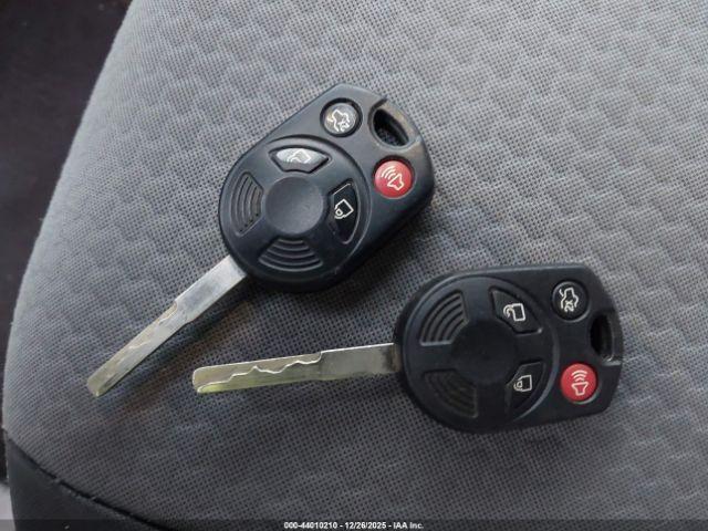 Ford Escape Se Image 2