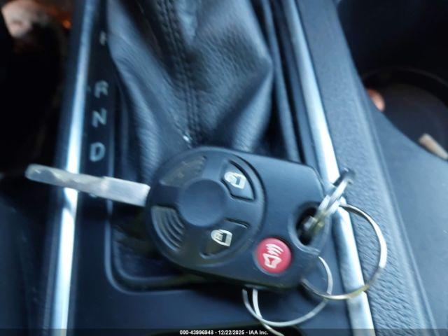 Ford Escape Se Image 8