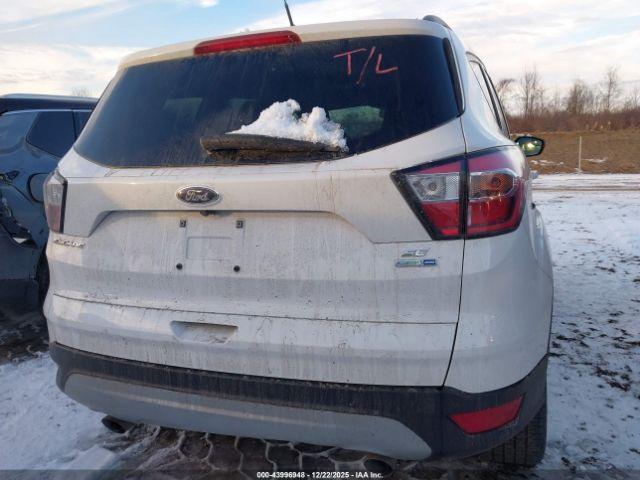Ford Escape Se Image 3