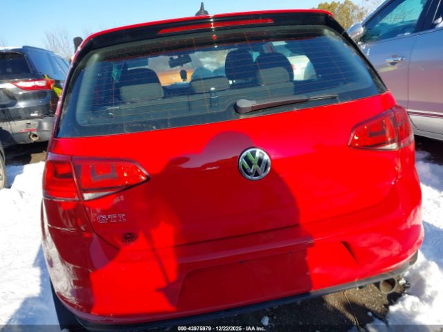 Volkswagen Golf Image 14