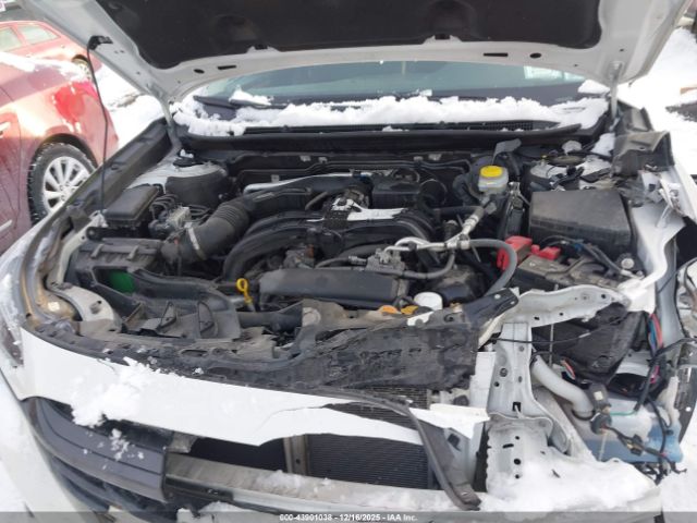 Subaru Legacy Premium Image 8