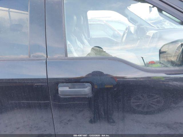 Ford F-150 Xlt Image 9