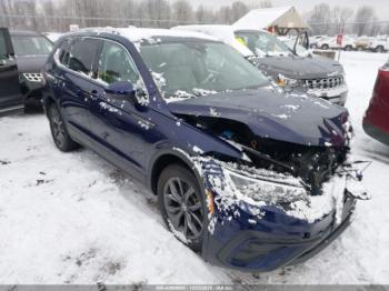  Salvage Volkswagen Tiguan