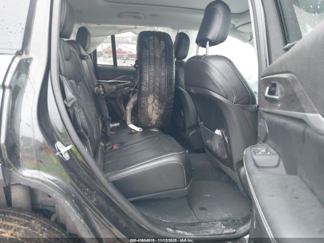 Jeep Grand Cherokee Image 5