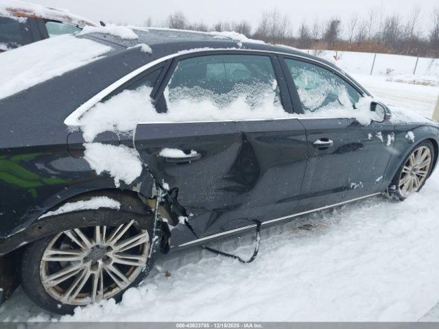 Audi A8 4.2 Image 10