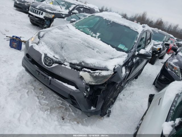 Toyota RAV4 Adventure Image 3