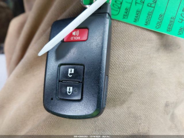 Toyota RAV4 Adventure Image 16