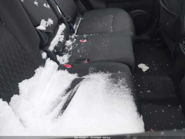 Nissan Rogue S Image 16