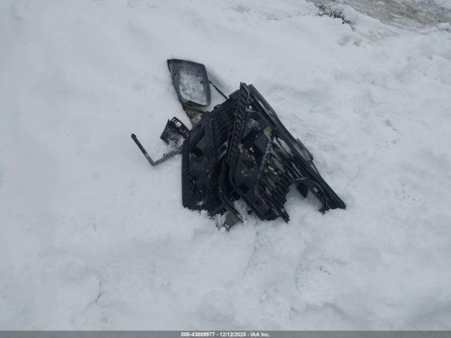 Nissan Rogue S Image 8