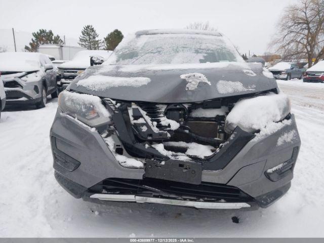 Nissan Rogue S Image 11