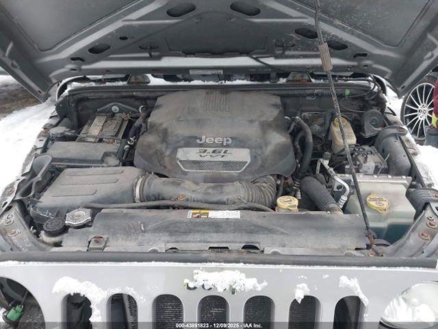 Jeep Wrangler Sport Image 2