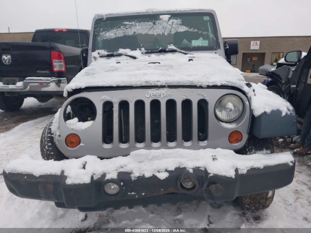 Jeep Wrangler Sport Image 12