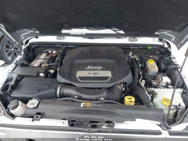 Jeep Wrangler Sahara 4x4 Image 10