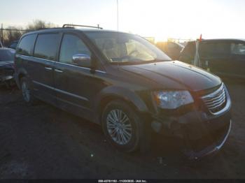  Salvage Chrysler Town & Country