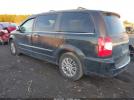 Chrysler Town & Country Touring-l Image 7