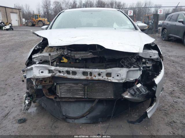 Ford Focus Se Image 4