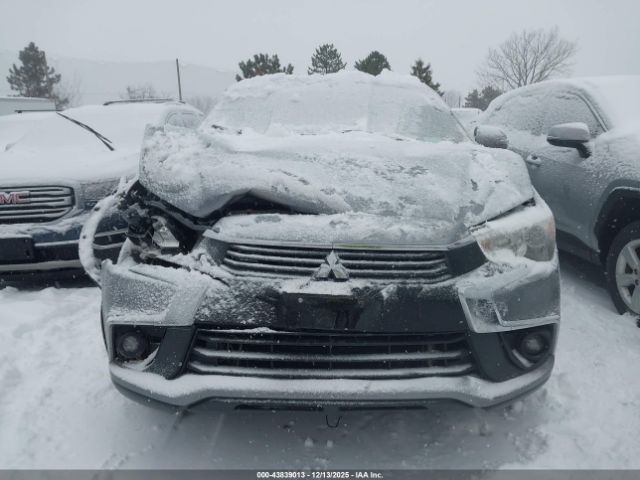 Mitsubishi Outlander 2.0 Le Image 8