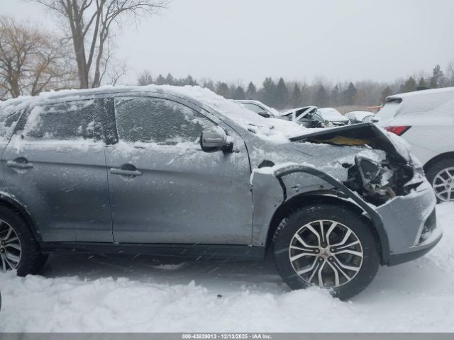 Mitsubishi Outlander 2.0 Le Image 11