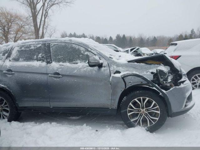 Mitsubishi Outlander 2.0 Le Image 11