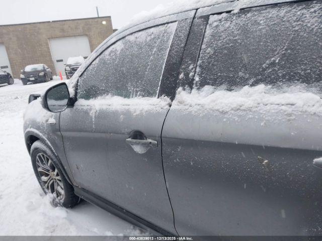 Mitsubishi Outlander 2.0 Le Image 10