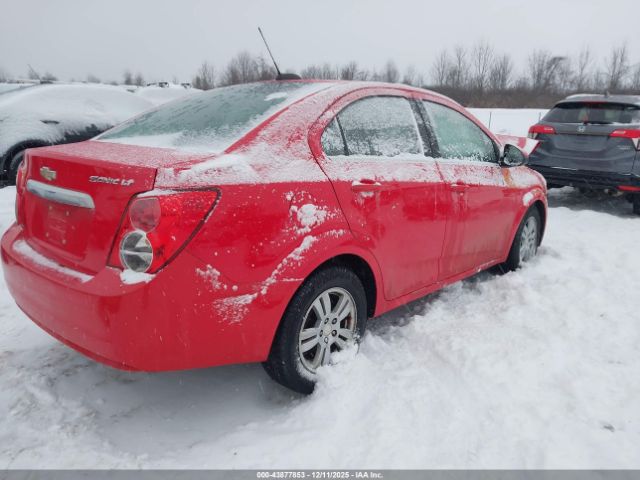 Chevrolet Sonic Lt Auto Image 2