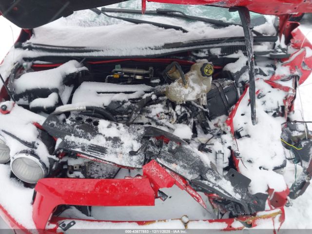 Chevrolet Sonic Lt Auto Image 17