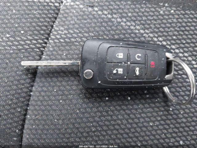 Chevrolet Sonic Lt Auto Image 6