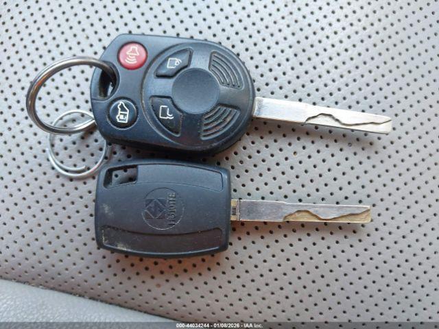 Ford Transit Xlt Image 16