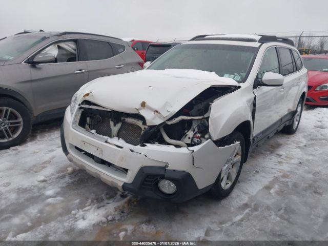 Subaru Outback 2.5i Limited Image 13