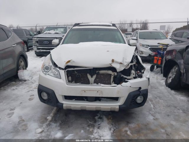 Subaru Outback 2.5i Limited Image 4