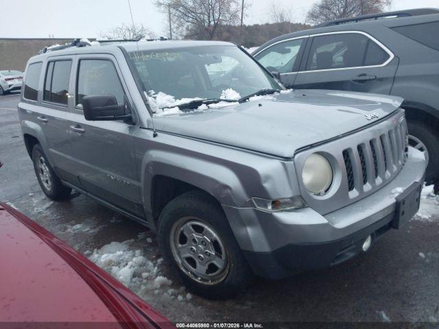  Salvage Jeep Patriot