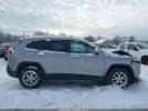 Jeep Cherokee Latitude Plus 4x4 Image 12