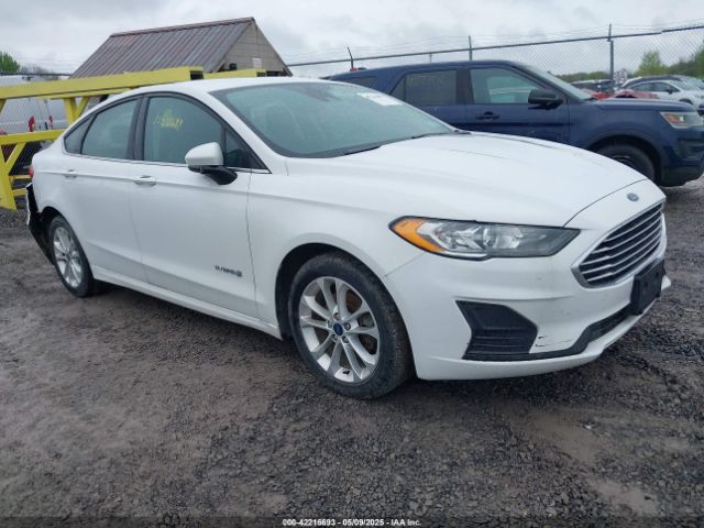 Ford Fusion Se Image 1