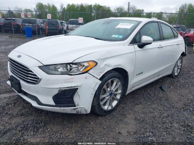 Ford Fusion Se Image 5