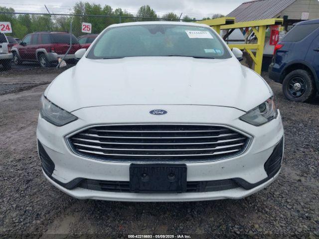 Ford Fusion Se Image 11