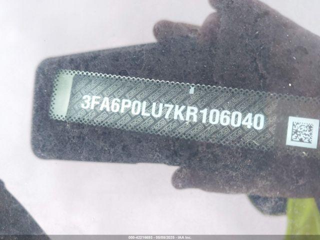 Ford Fusion Se Image 8