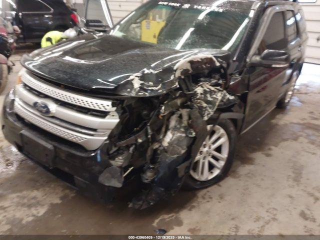 Ford Explorer Xlt Image 4