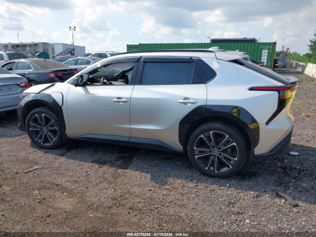 Toyota bZ4X Limited Image 19