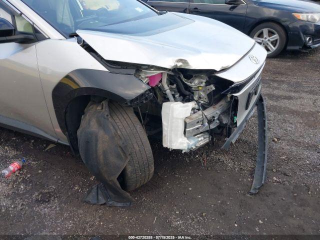 Toyota bZ4X Limited Image 17