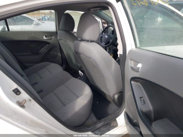 Kia Forte Lx Image 11