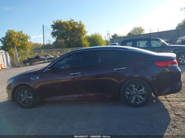 Kia Optima Lx Image 15