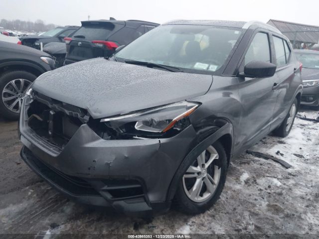 Nissan Kicks S Image 13