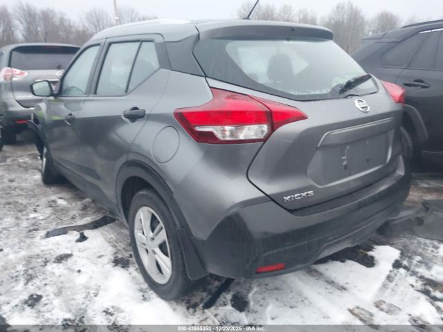 Nissan Kicks S Image 14